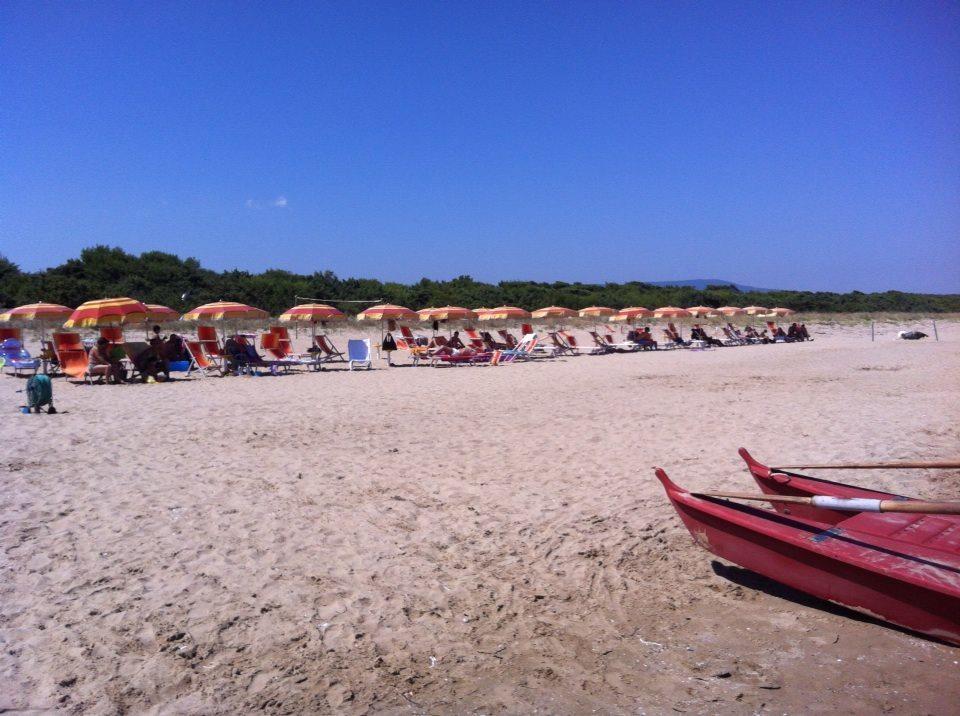Viola Club Village & Camping Foce Varano Buitenkant foto